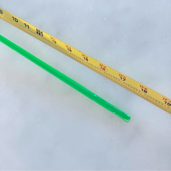 Flamingo papier-mâché shaker rattle. 18” - Picture 4 of 4